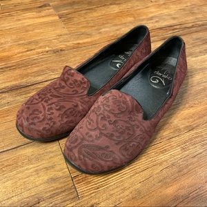 Wine colored flats